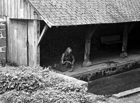 lavoir Lassay les Chateaux.html