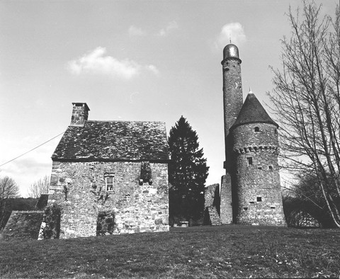 tour de Bonvouloir.html